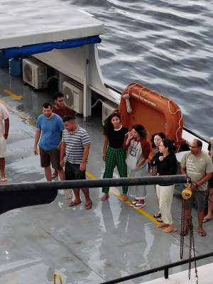 O Programa de Monitoramento de Água, Ar e Solos do Estado do Amazonas (ProQAS/AM), com apoio do Instituto de Proteção Ambiental do Amazonas (Ipaam), iniciou na manhã deste sábado (15) uma nova expedição científica. O barco de pesquisa Roberto dos Santos Vieira partiu do Rio Negro, no Centro, com destino a Humaitá (a 590 quilômetros de Manaus), onde passará 12 dias investigando a qualidade da água e os impactos ambientais, com foco em microplásticos e mercúrio.