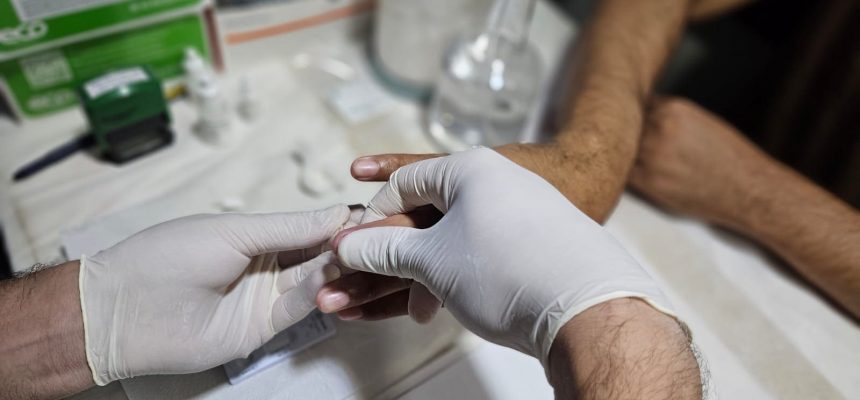 Dezembro Vermelho 2025: Amazonas registra queda de 20,7% na mortalidade por Aids e amplia ações de prevenção